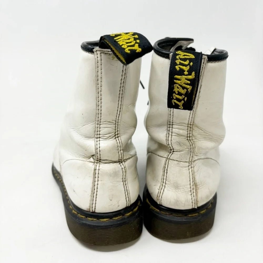 DOC MARTENS Women’s White 1460 Smooth Leather 8-Eye Boots Distressed Size W9 - Picture 9 of 13